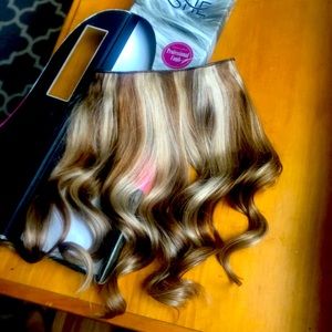 Brand new “flip n go” REMY hair extensions.